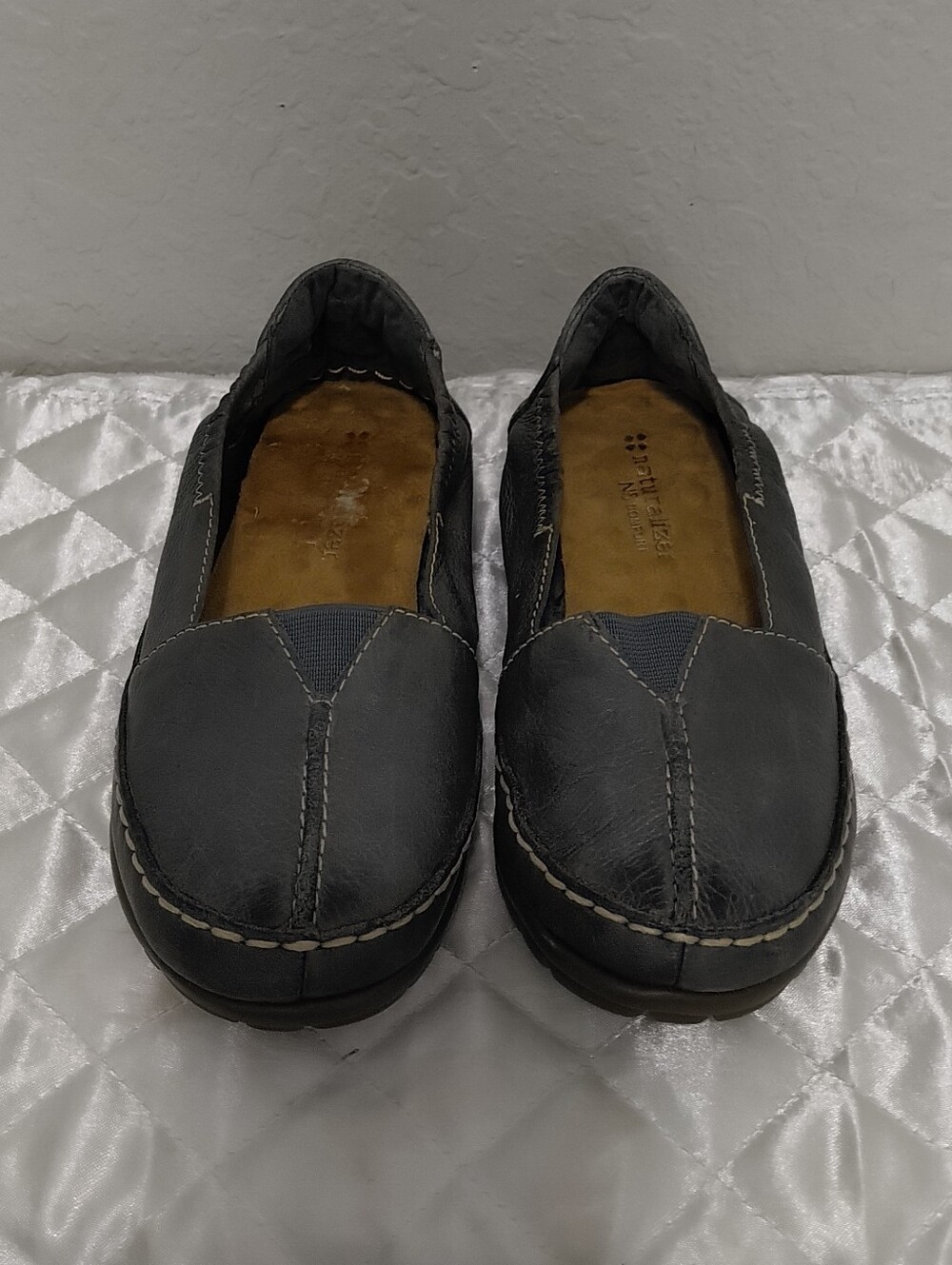 Naturalizer Girls Dark Gray Leather Slip-On Loafers